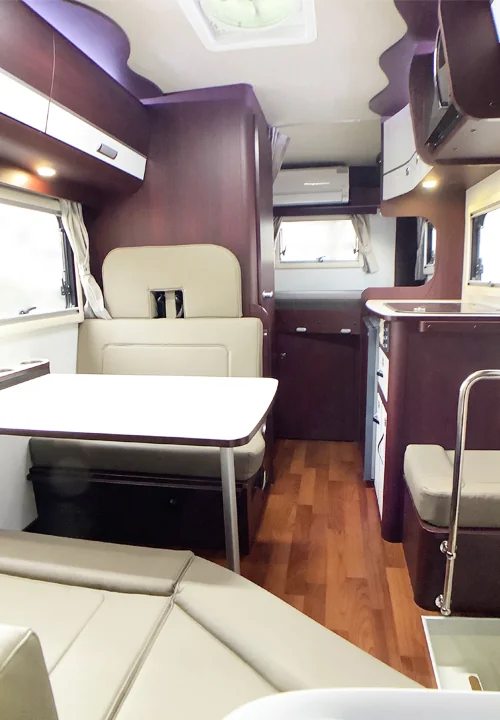 リビング＆ダイニングの全景